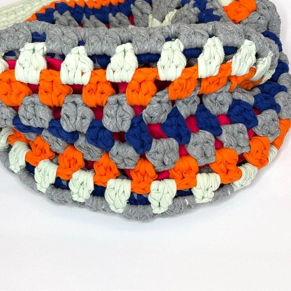 My Beachy Side Hand Crochet Granny Square Tote Beach Bag Boho Resort NEW - Picture 6 of 10